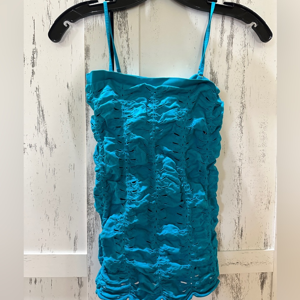 Marciano top with built in sports bra type bra
